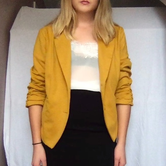❌SOLD❌Mustard Color Kenar Blazer - Picture 4 of 6